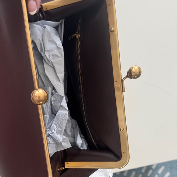 Coach Large Kisslock Frame Bag - Picture 7 of 8